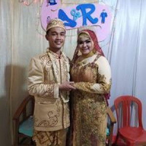 Annisa Sabrina profile icon