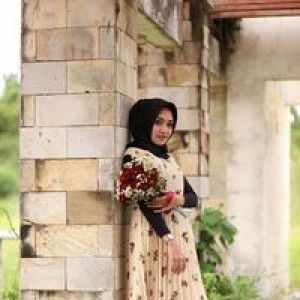 Lia Villania profile icon