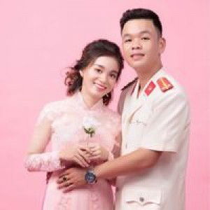 Bích Trâm profile icon