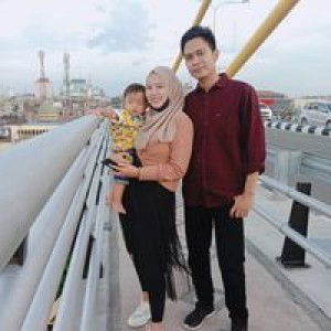 Kiki Rianti profile icon