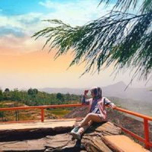 Indah Taw profile icon