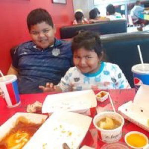 พี่ คนโต profile icon