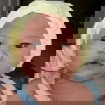 Amyushelomira 2813 profile icon