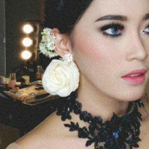 Nuraini Faridhotul Khasanah profile icon