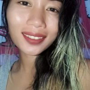 Caroline Silvano Flores profile icon