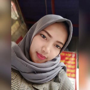 Intan Rohmah profile icon