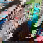 พลอย พลอย profile icon