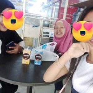 Wiwie Ap Priyani profile icon