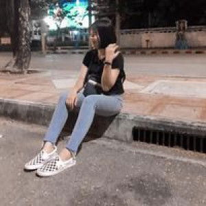 พลอย ย. profile icon