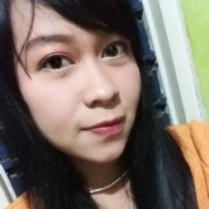 Mia Yolandani profile icon