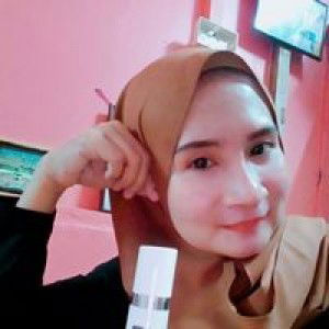 Izarah Iza profile icon