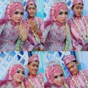 Riris Novitasari profile icon