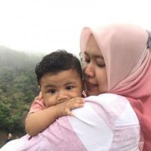 Dinda Haslinda profile icon