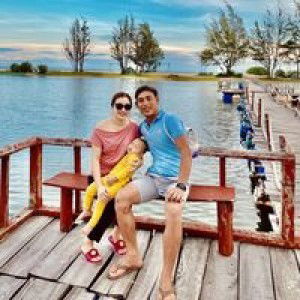 Thanh Nhi profile icon