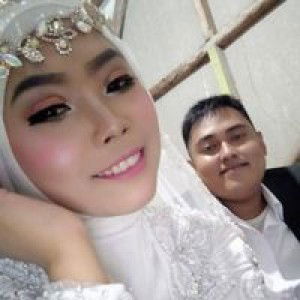 Endang Mustika profile icon