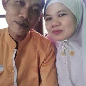 Hartini Titin profile icon