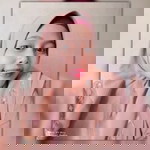 Dwi Apri Puspitasari profile icon