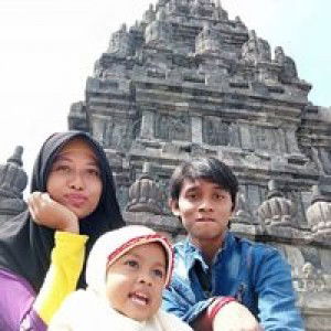 Mei Nursilawati profile icon