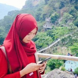 Eli Suryani profile icon