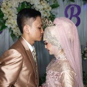 Anhy Anggraini profile icon
