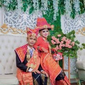 Indah Sari Ginting profile icon