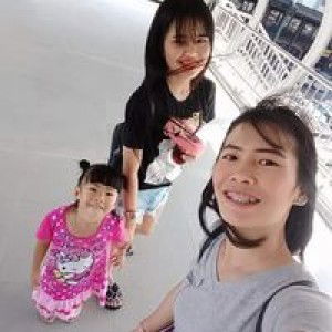 Niparat Chinnasit profile icon