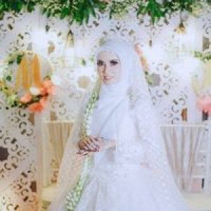 Hurrotul Lailiyyah Al-Bakungy profile icon