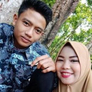 Elva Susilawati profile icon