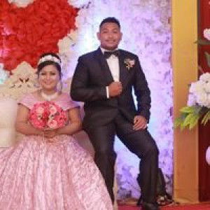 Eka Putri Tumuwe profile icon