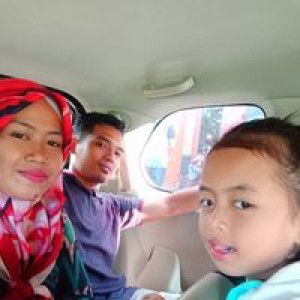 Nhazahra Luluk profile icon