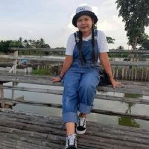 Parichat Monthonglang profile icon