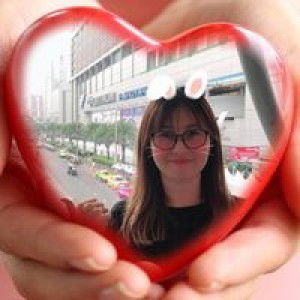 Josephine Tan profile icon