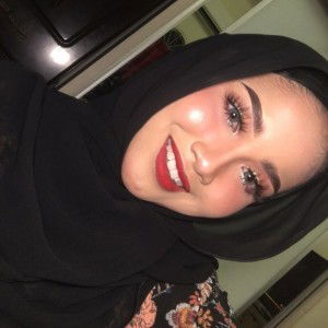 Aina Nadya profile icon