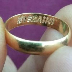 Efi Wijayanti profile icon