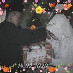 Wena Ariska profile icon