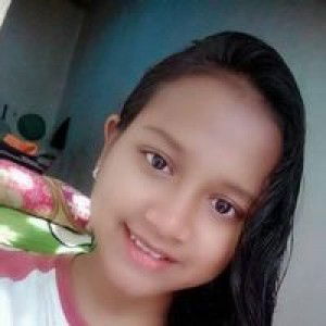 Dhini Octaviana profile icon