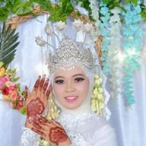 Fierdha Emon profile icon