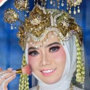 Adindah Pipit profile icon