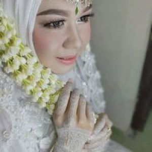 Putri Rufina profile icon