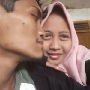 Siti Nesah profile icon