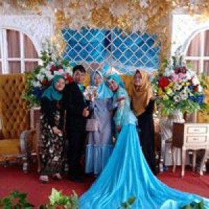 Lisna Nur Fitri profile icon