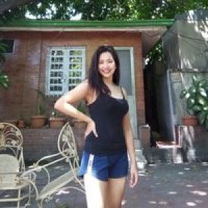 Ella Bng profile icon