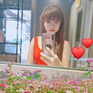 Le Thuy Tien profile icon