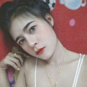 Fon Uriporn profile icon