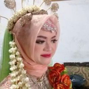 Dwi Inasari Vimbadi profile icon