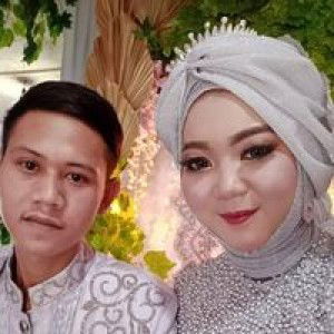 Devi Pajriyanti profile icon