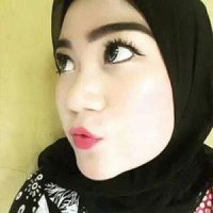 Ratih Apriyanti profile icon