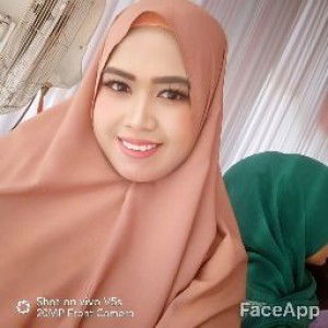 Tuti Junanti profile icon