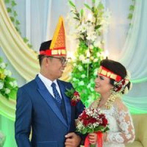 Dewie Priska Simamora profile icon