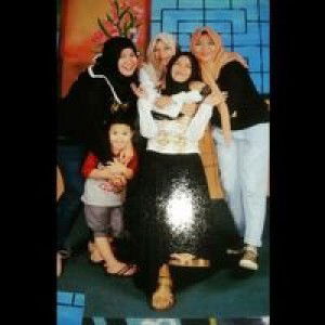 Erna Zennaa profile icon